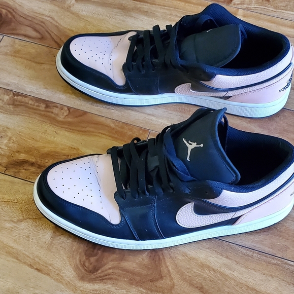 Air Jordan Nike Pink Black Size 13 - Picture 4 of 7